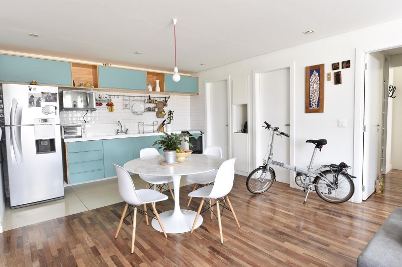 Кухня гостиная плитка и ламинат