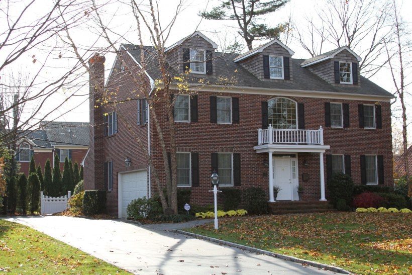 Дом в колониальном стиле США