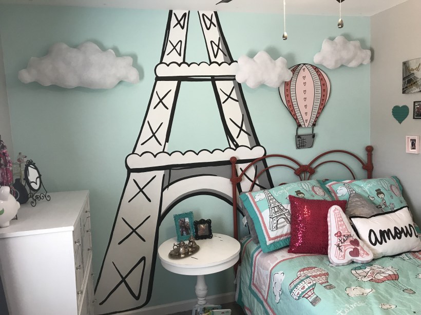 Декор комнаты в стиле Париж