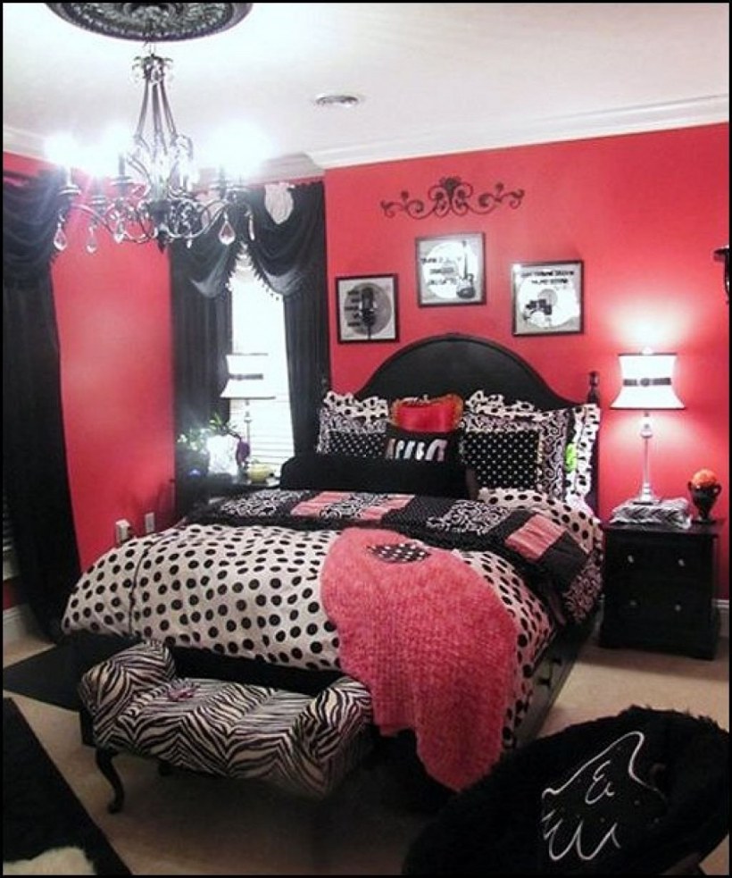 Чёрная комната для девочки