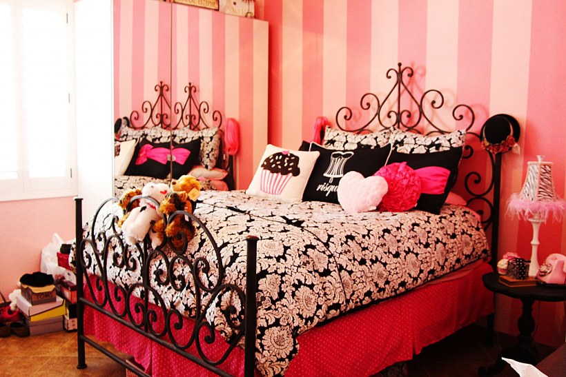 Интерьер спальни для девушки