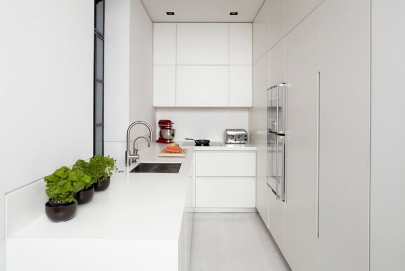 Фартук для черно белой кухни