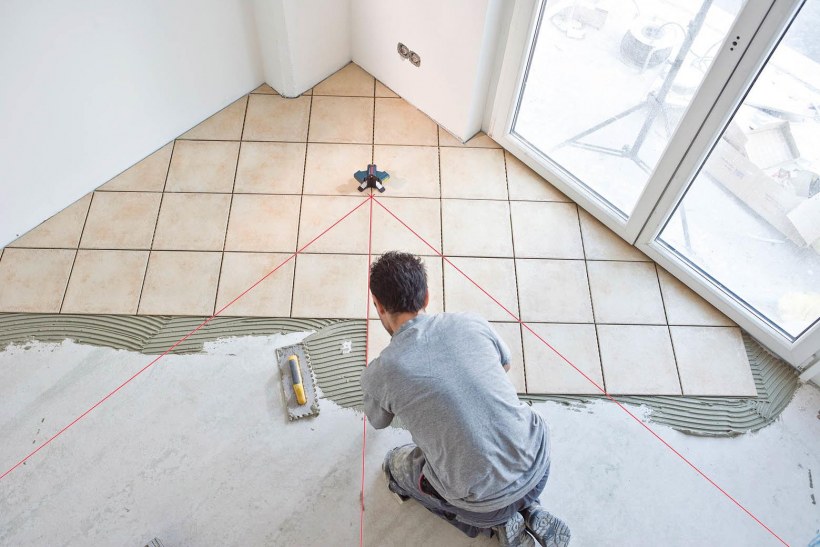 Лазерный нивелир Bosch GTL 3 0601015200