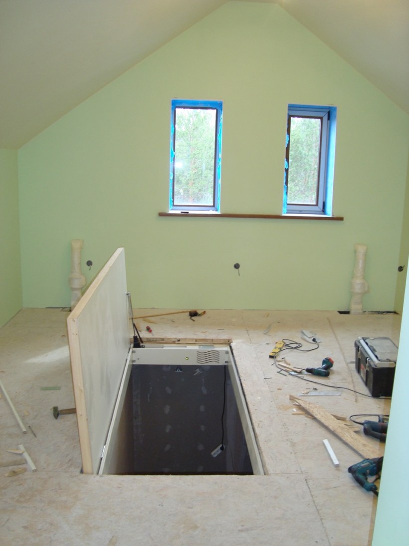 Люк для второго этажа