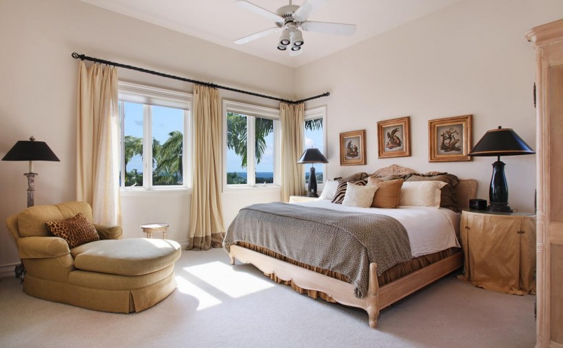 Серо коричневые стены