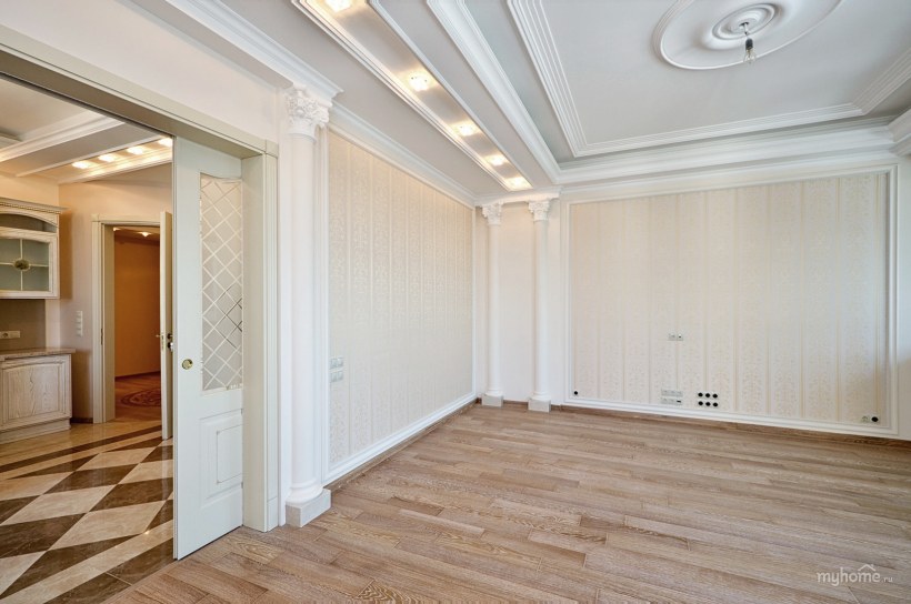 Классический интерьер без мебели