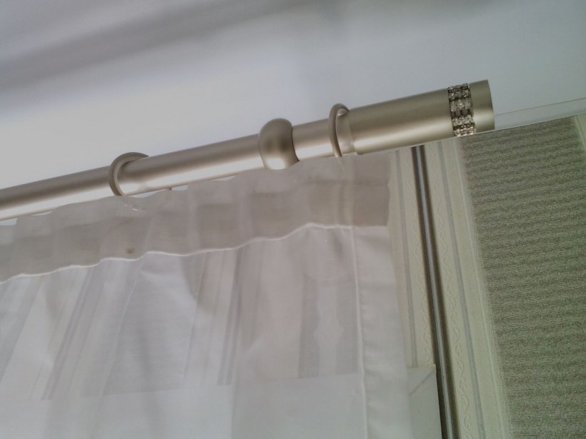 Карниз ikea РЭККА 693.261.95