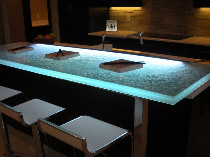 Барная стойка из закаленного стекла