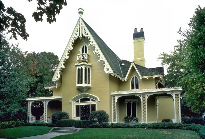 Плотницкая Готика архитектура