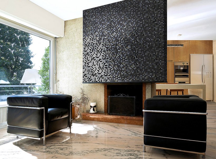 Мозаика в гостиной