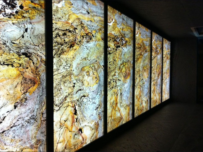 Транслюцентный каменный шпон