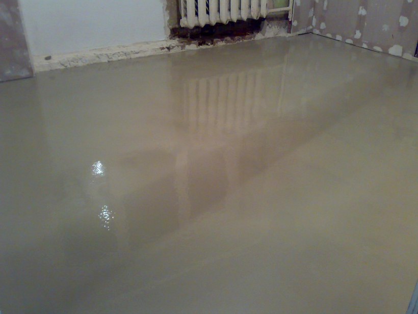 Цементно-Песчаная стяжка высохшая