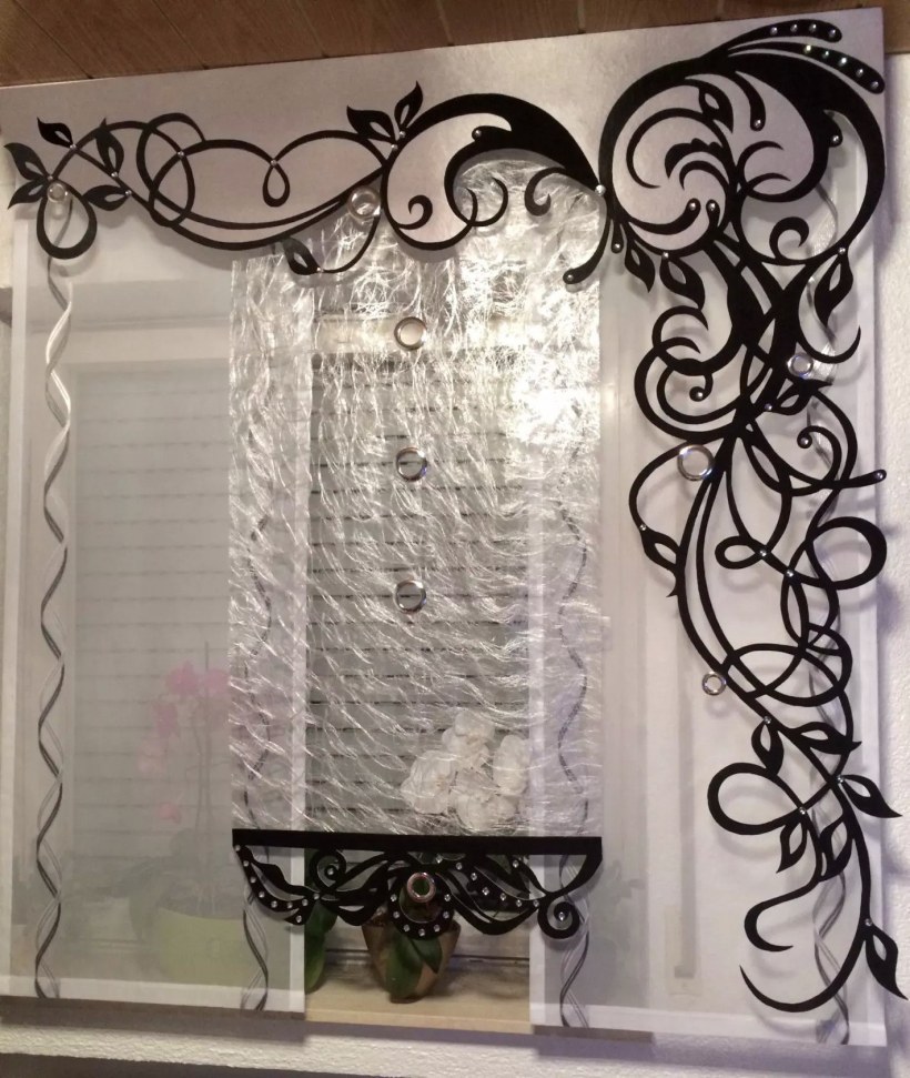 Настенная роспись в спальне