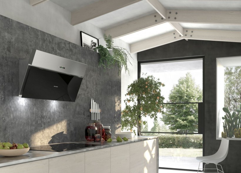 Каминная вытяжка Faber Onyx-v BK Glass/x a90