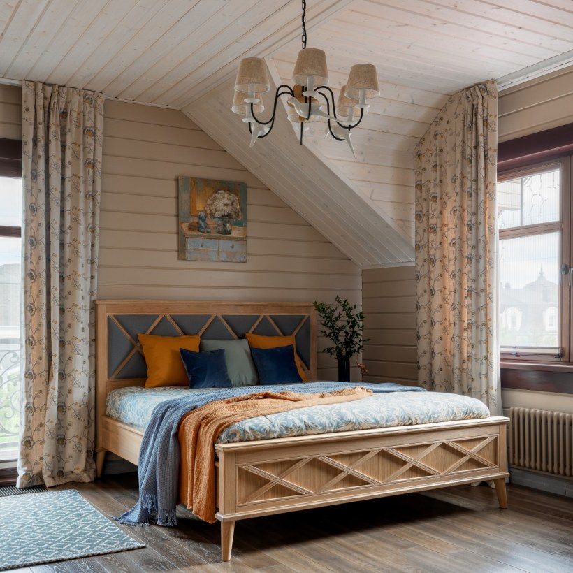 Дачный интерьер с вагонкой