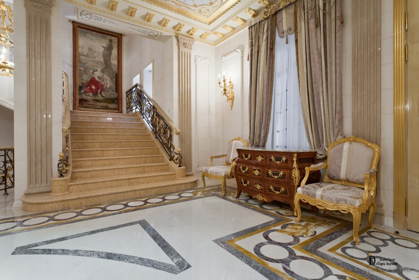 Холл резиденции загородной