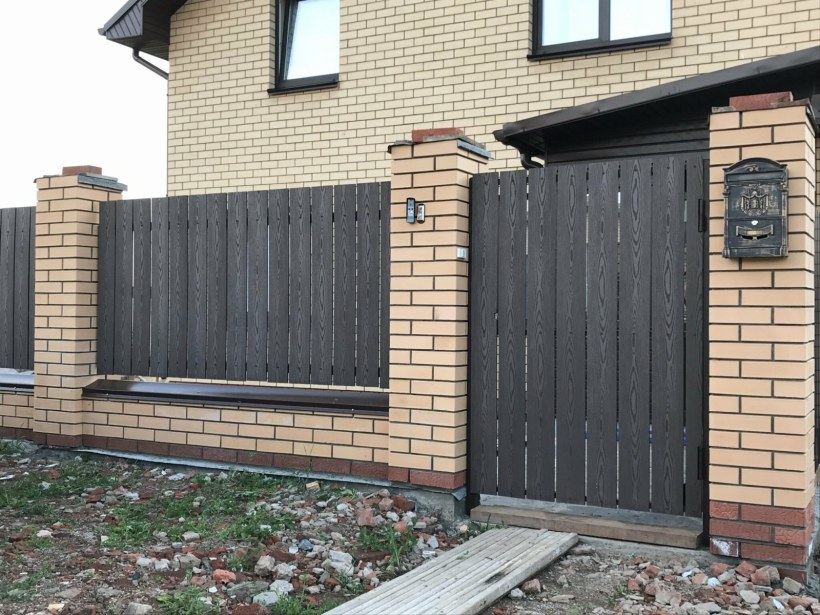 Hilst горизонтальные вентилируемые заборы