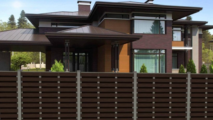 Забор из штакетника деревянного