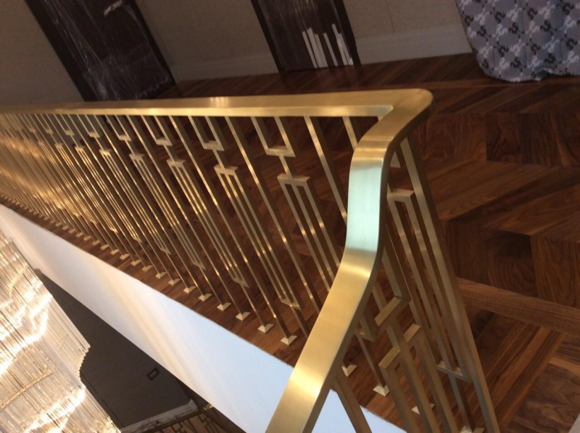 Латунные перила