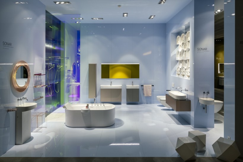 Laufen Патрисия Уркиола биде Sonar