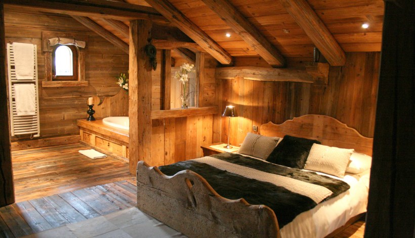 Каркасный дом в лесу