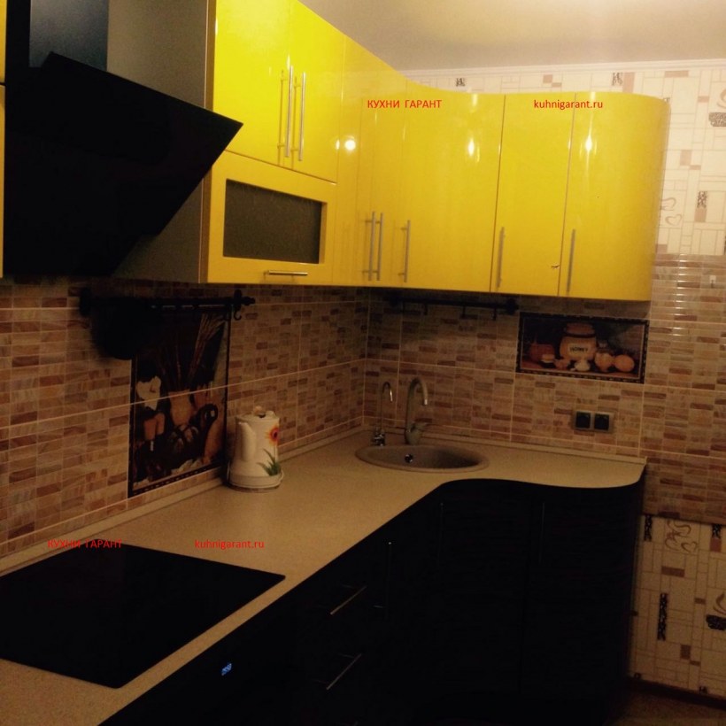 Кухни желтый верх темный низ