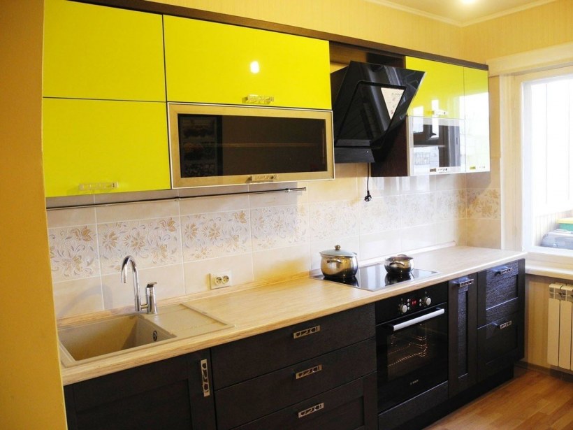Кухня желтый низ белый верх