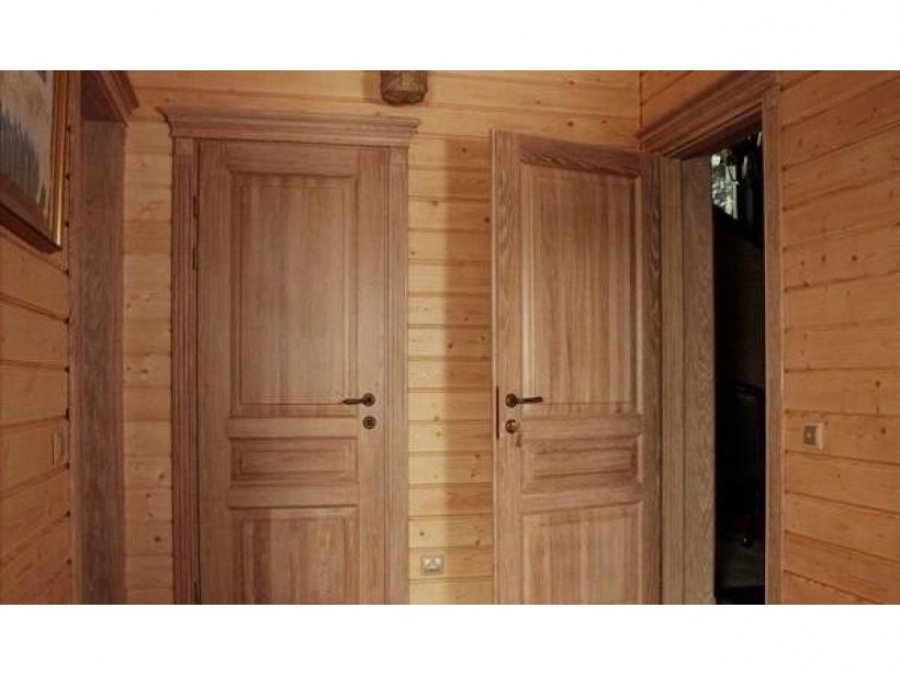 Межкомнатные двери в деревянном доме