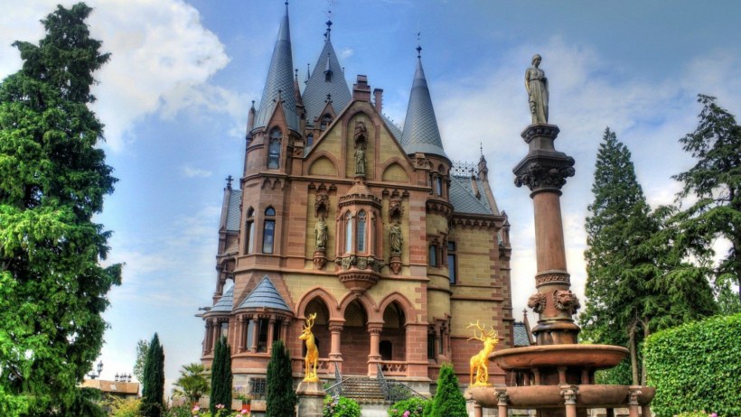 Замок Драхенбург план