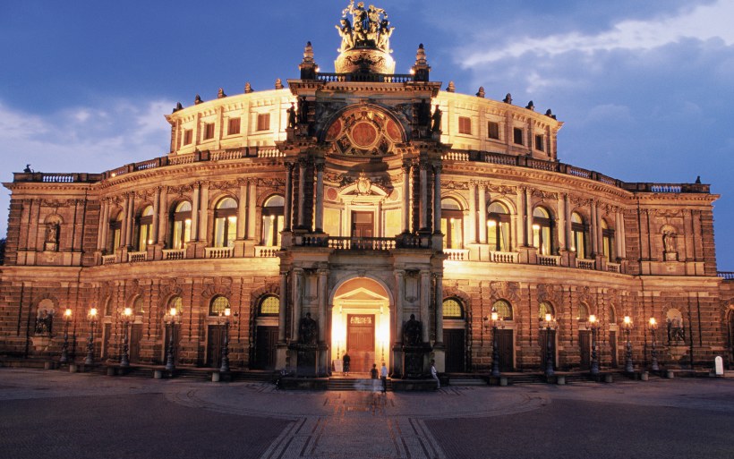 Оперный театр в Дрездене