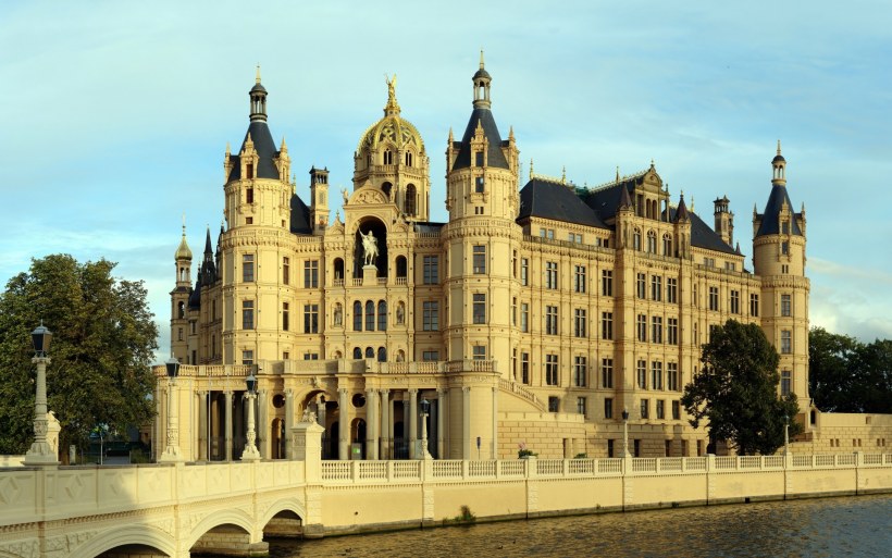 Красивые здания Европы