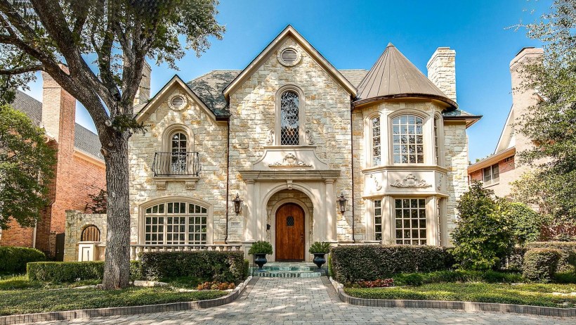 Стиль Тюдор (Tudor Revival Cottage)
