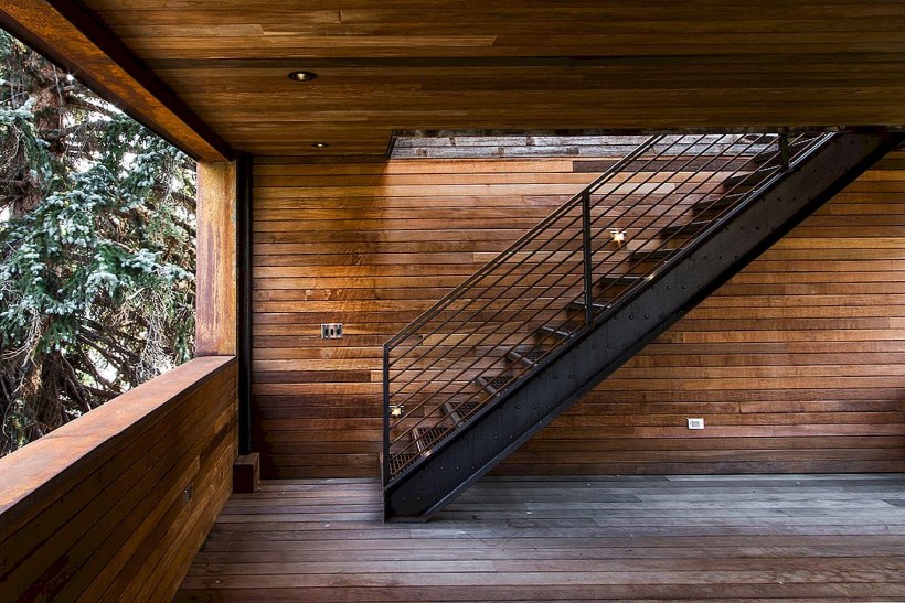 Лестница в стиле лофт