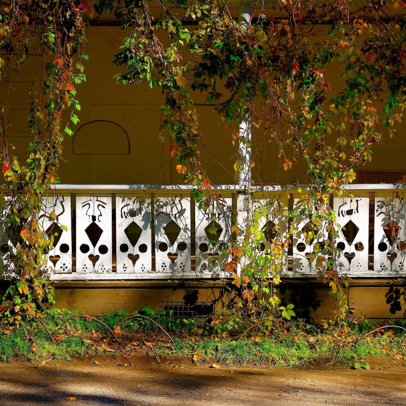 Осенний декор дачи