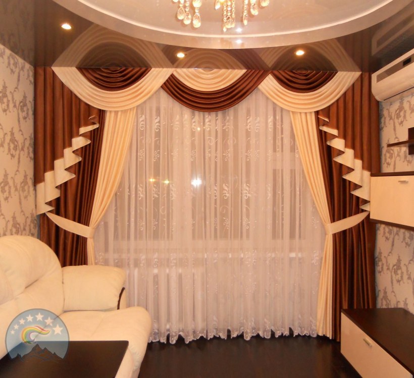 Шикарные шторы для зала