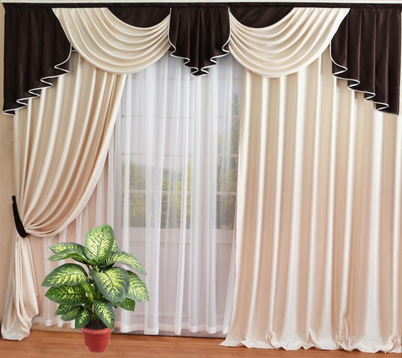 Шторы с ламбрекенами для зала