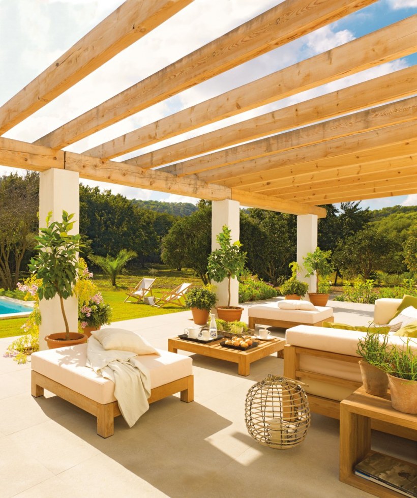 Красивые дачные веранды