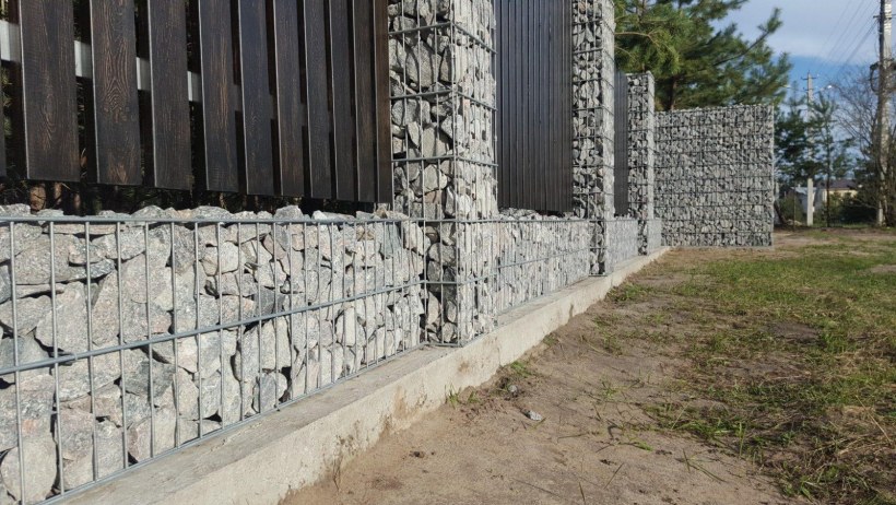 Гербион забор