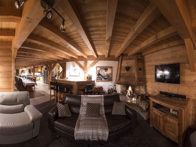 Балкон в стиле Шале