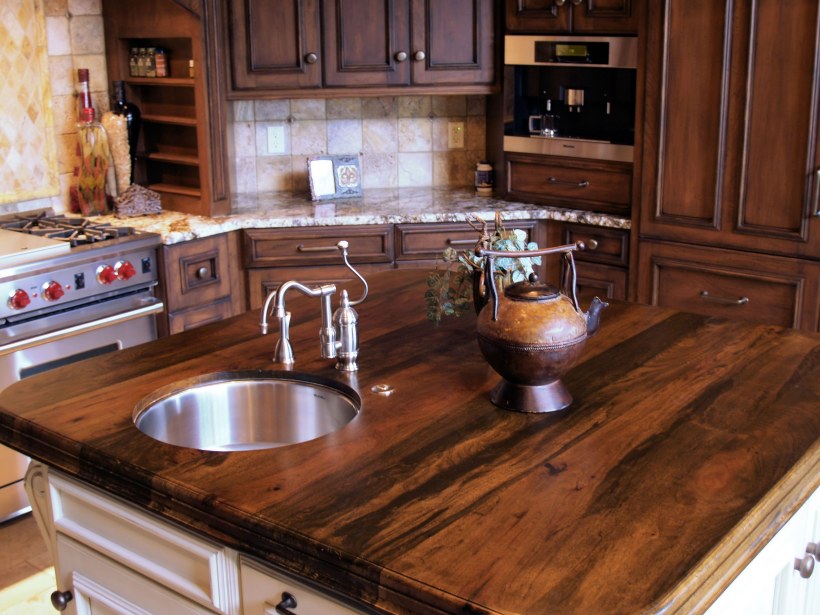 Кухонный гарнитур лофт массив