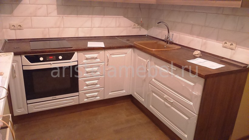 Столешница из ореха