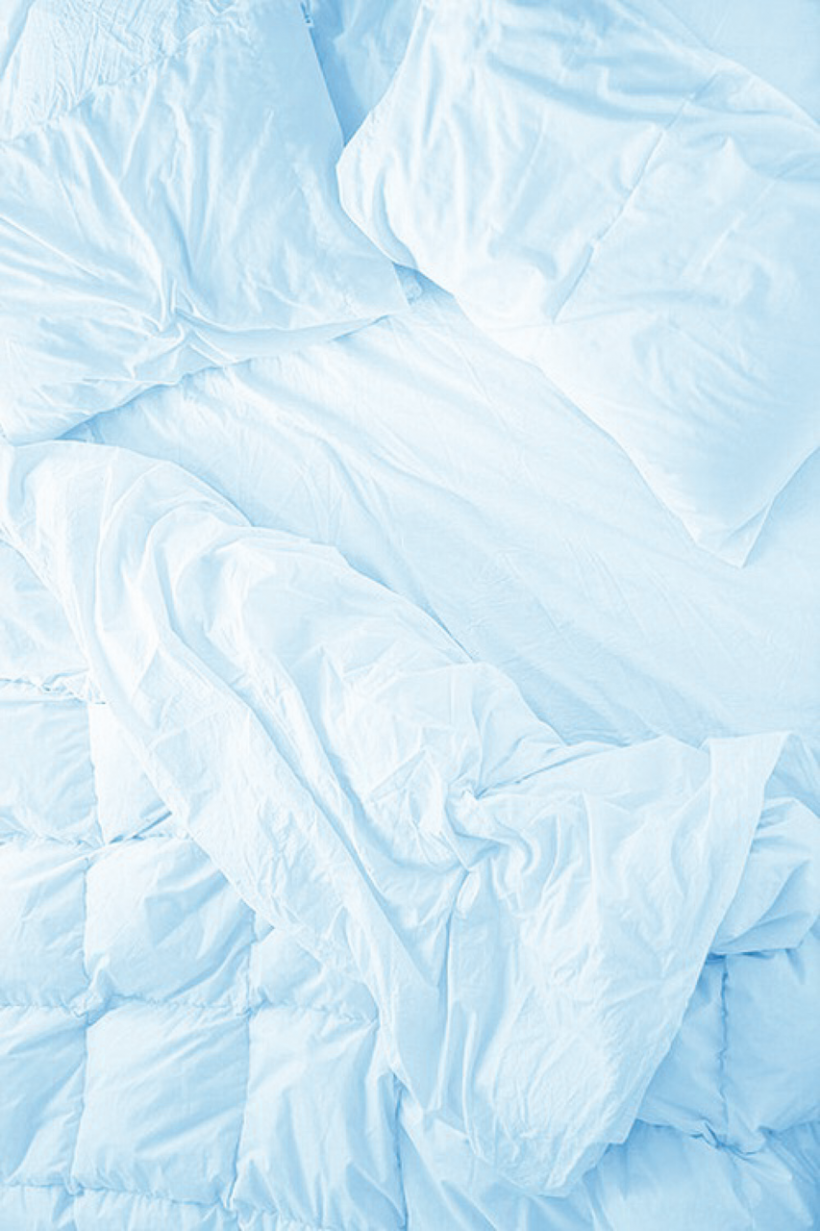 Эстетика нежно голубого и белого