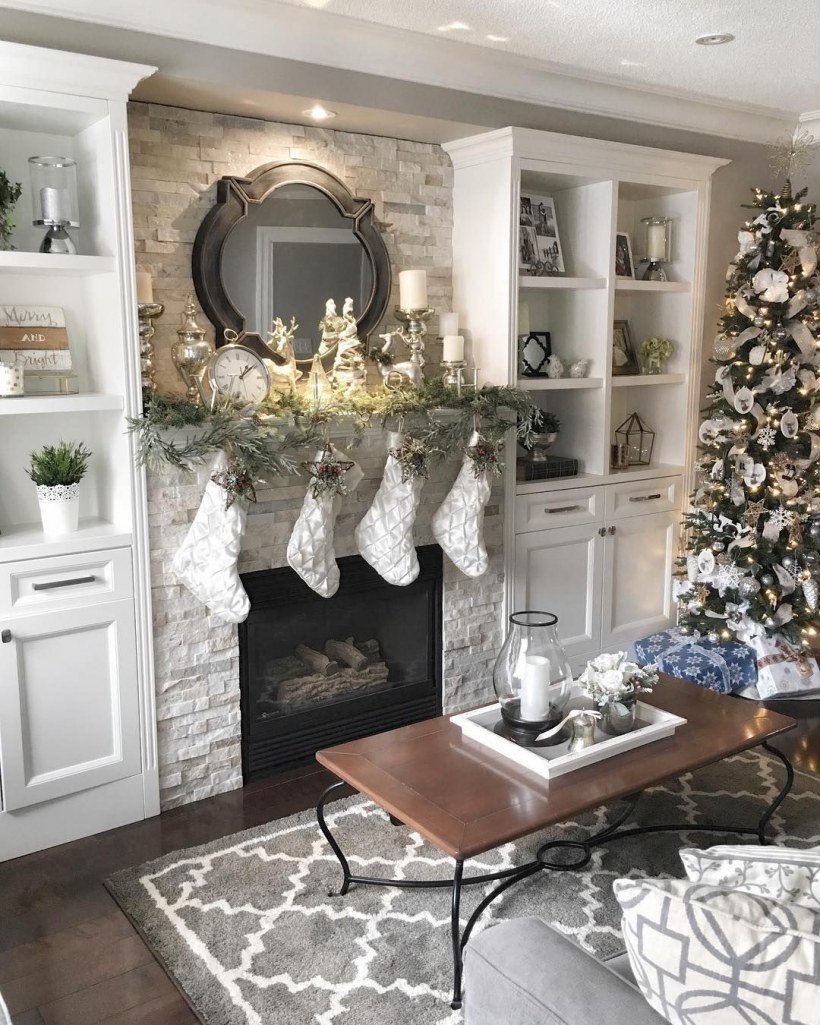 Новогоднее украшение столовой