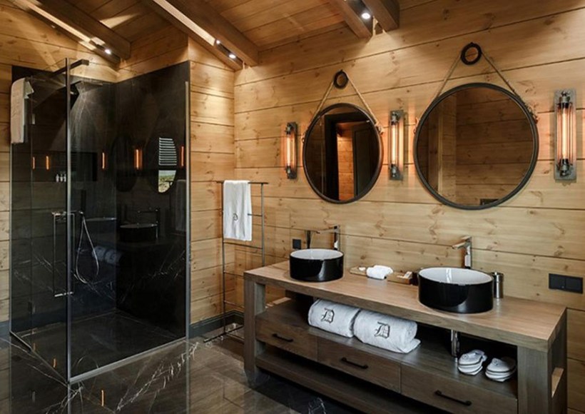 Туалет в деревянном стиле