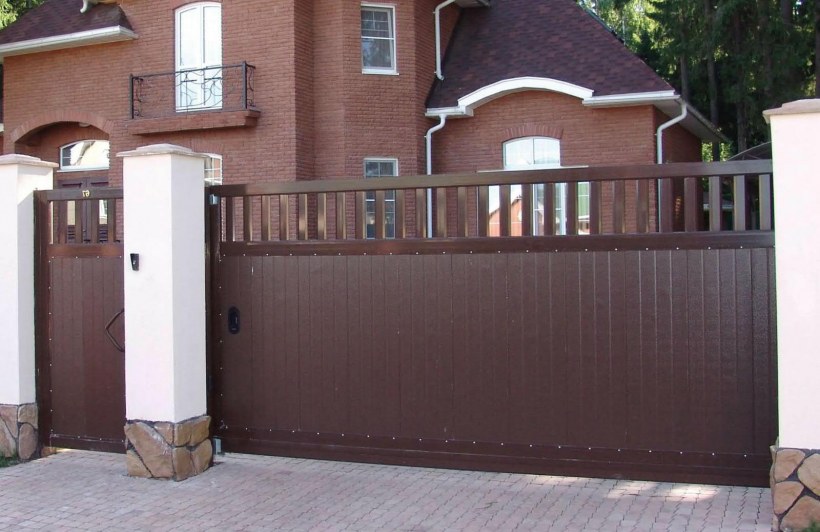 Фасадный забор