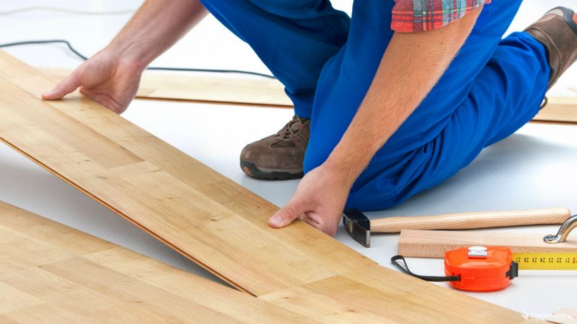 Укладка напольных покрытий