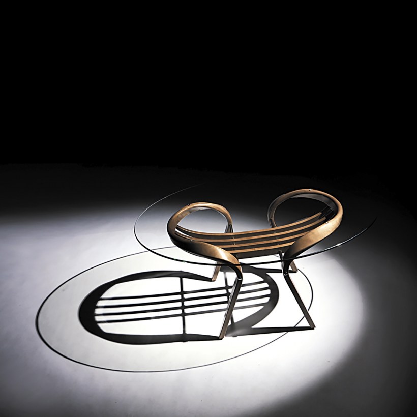 Стулья в лобби бар