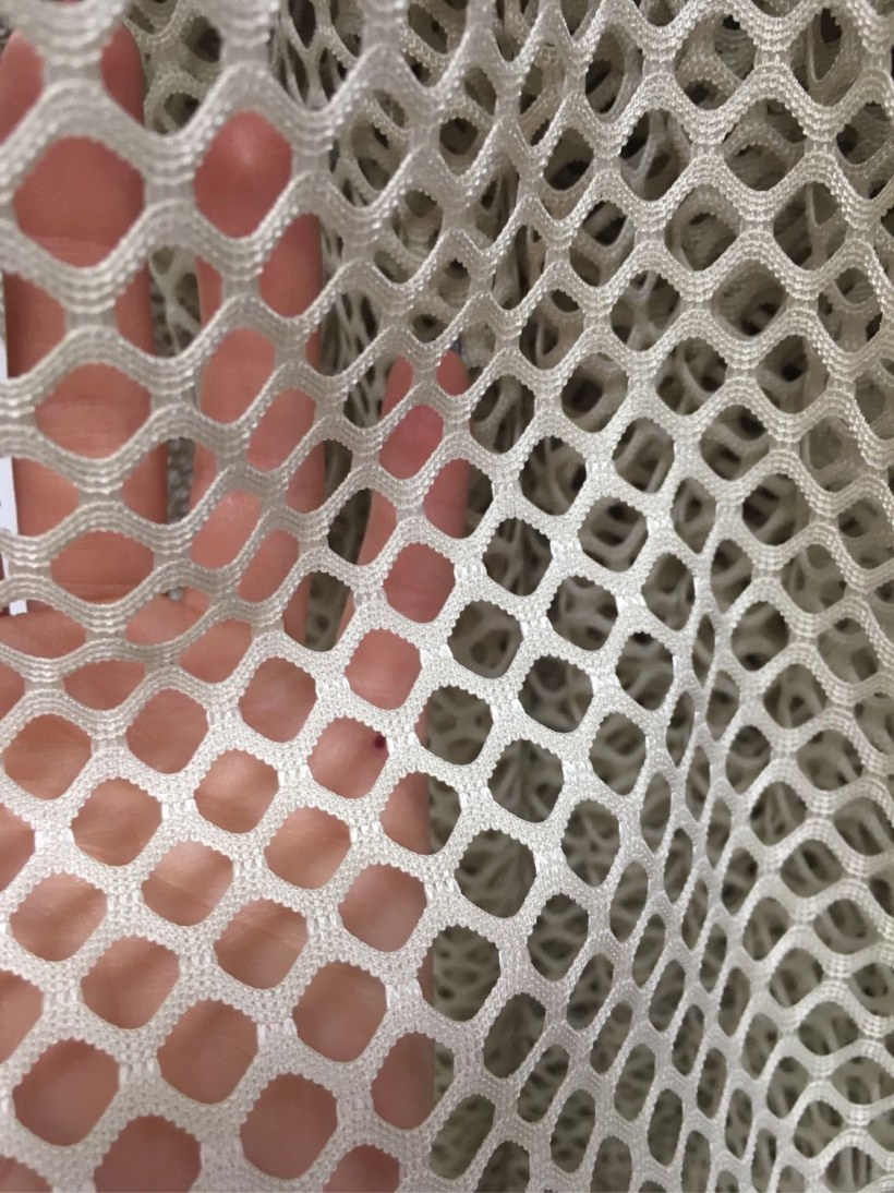 Тюль крупная сетка