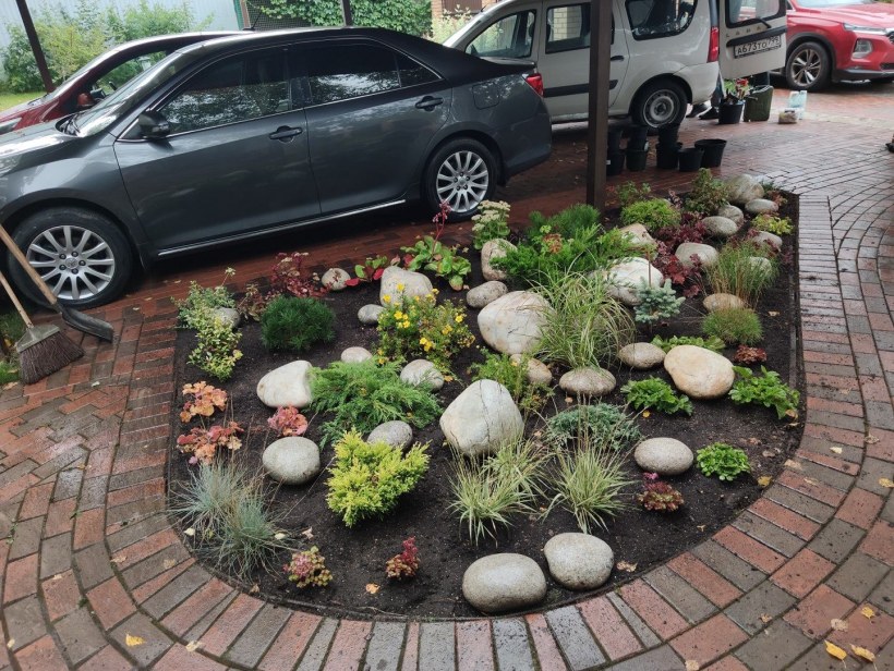 Альпийские горки поселок