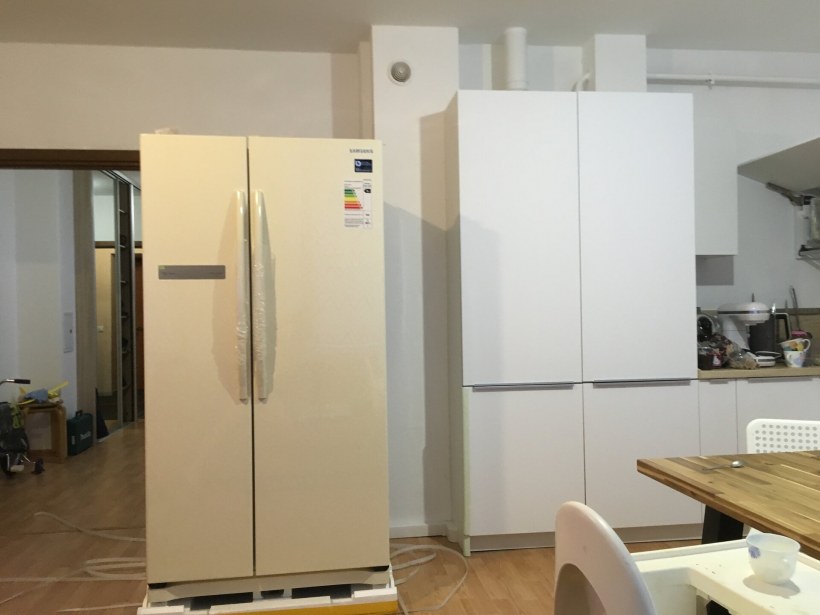 Холодильник Samsung rs54n3003ef бежевый